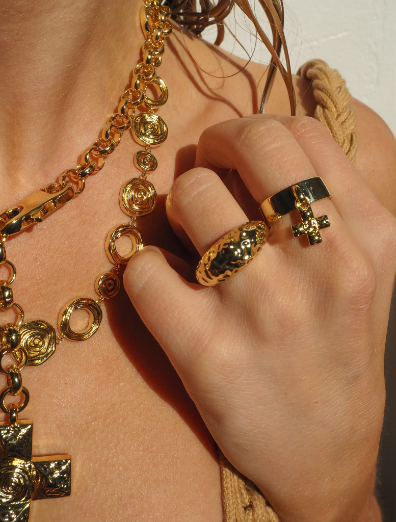 Accessories Molten Signet Ring - Gold