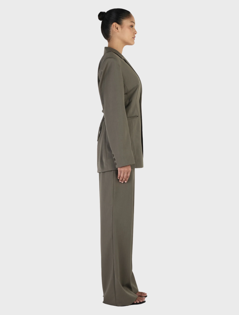 Isla Blazer in Forest green, featuring a tailored fit and elegant design, perfect for both casual and formal occasions.