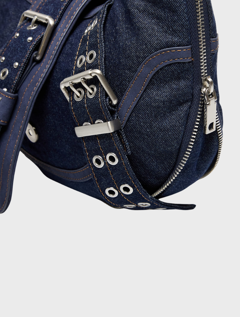 Casual dark blue denim shoulder bag, designed for functionality and style, ideal for daily use.