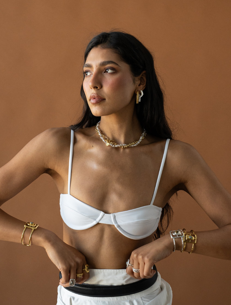 Chic gold Gabrielle earrings that combine modern aesthetics with a classic touch, enhancing any jewelry collection.