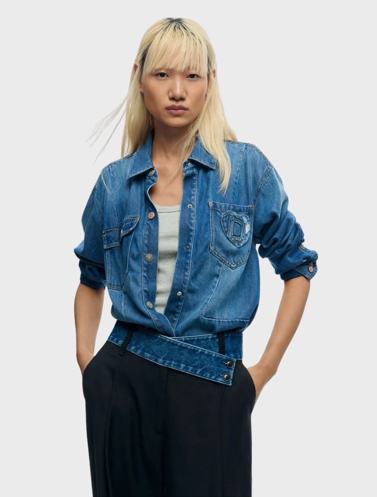 Long trousers in a solid color, showcasing a tailored look that complements both casual and professional outfits.