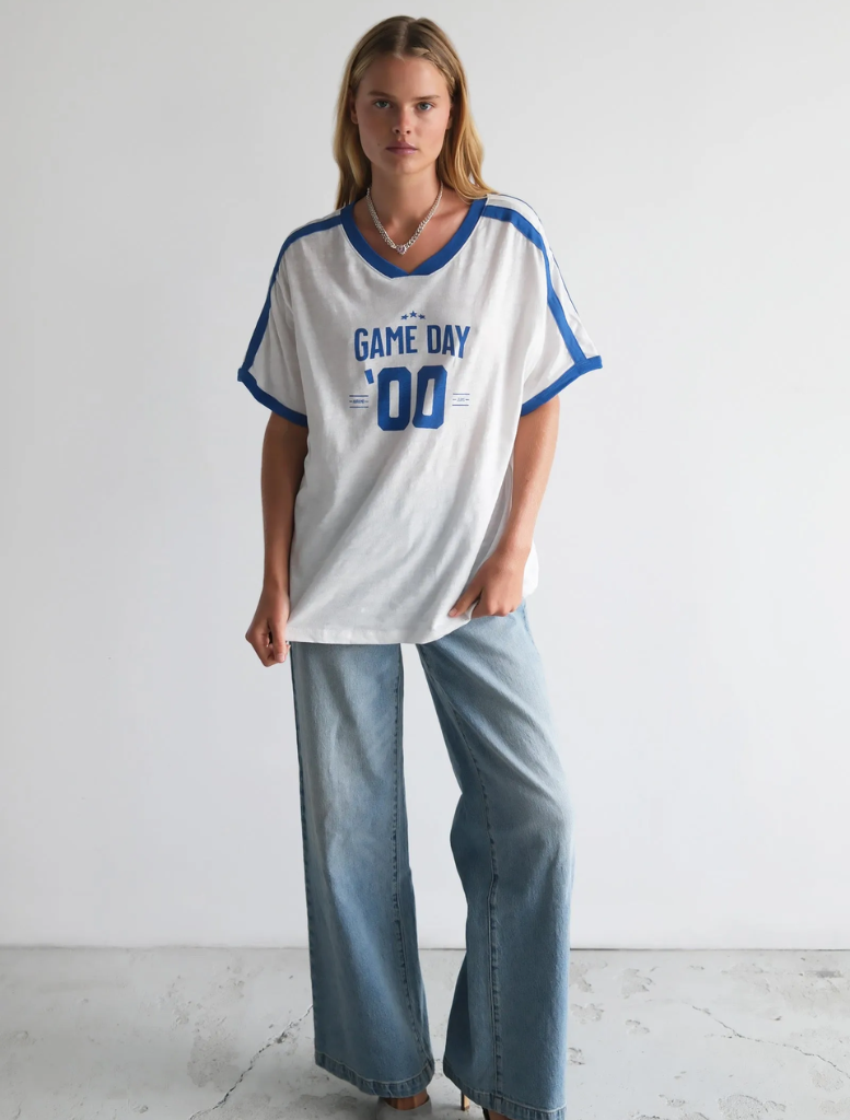 The Stevie shoes feature a mid and wide fit, designed for comfort and style, perfect for everyday wear.