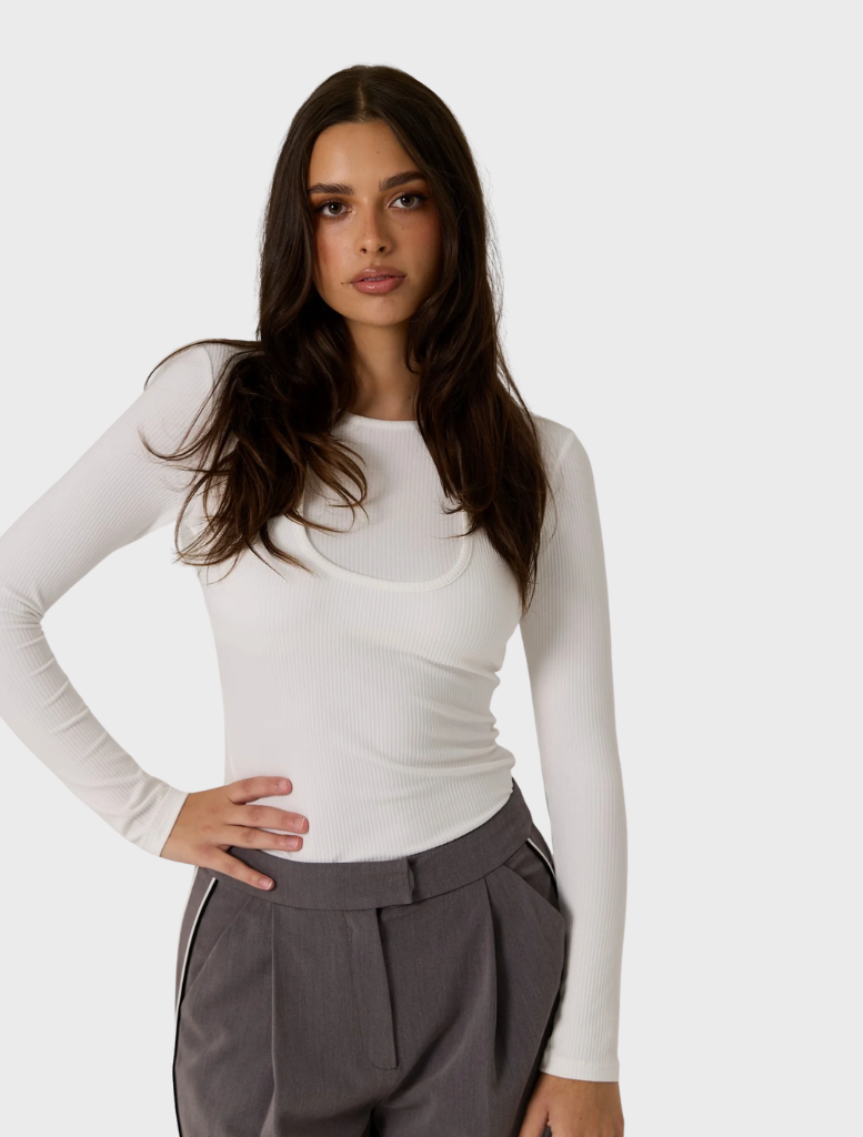 Elegant white double layer top, designed for versatility and comfort, perfect for both casual and formal settings.