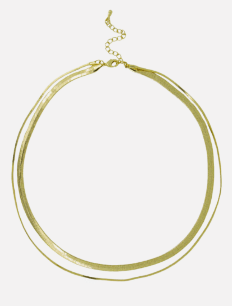 Lexi Necklace - Gold | Accessories | Accessories, brand-JOLIE AND DEEN, chain necklace, Necklace, Necklaces, price-Under $50, shell necklace | Jolie and Deen