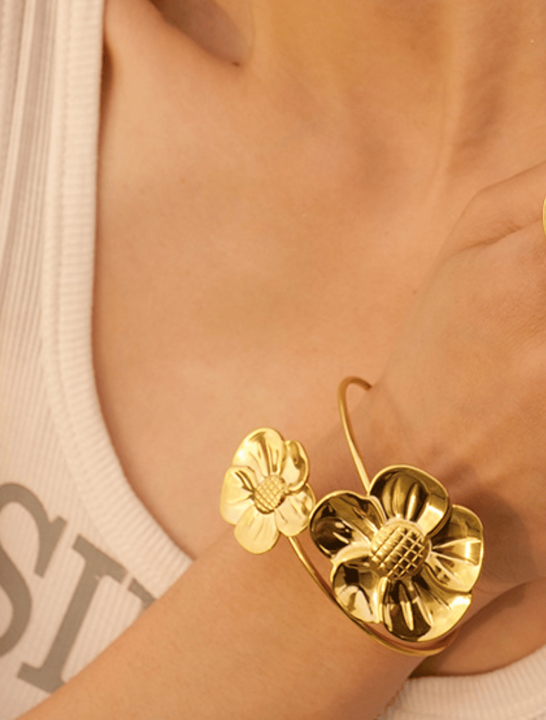 Tea Flower Bangle - Gold - Insurge Clothing