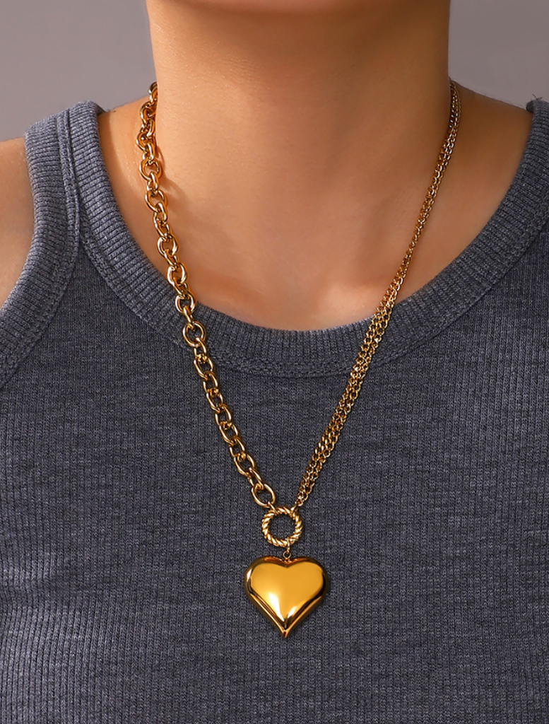 Accessories Roxanne Asymmetrical Heart Necklace - Gold