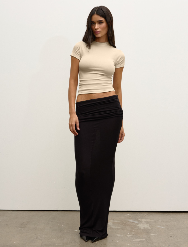 Dillon raglan t-shirt in almond, designed with contrasting sleeves for a stylish and comfortable everyday outfit.