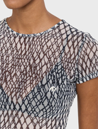 Mini Tee in black with a lattice pattern, featuring short sleeves and a relaxed fit, suitable for casual wear.