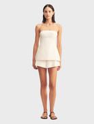 Ivory Eellington button-up short featuring a classic design, suitable for casual or semi-formal occasions.