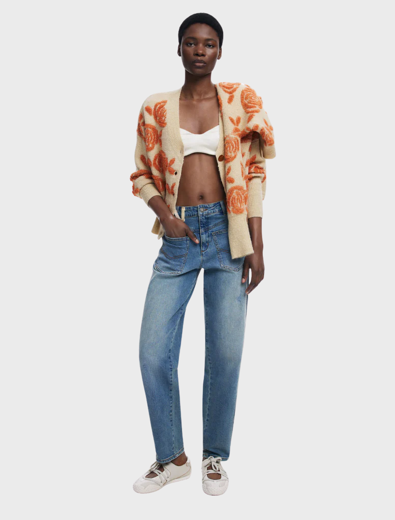 Floral print thick gauge jacket designed for warmth and style, perfect for autumn or winter outings.