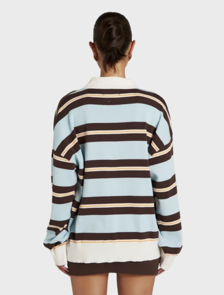 Relaxed-fit long-sleeve polo with modern stripes, perfect for weekends and casual outings.