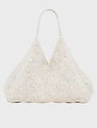 A white bag in a new shape inspired by Tulum, combining elegance and practicality for everyday use.