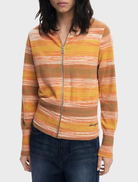 Striped design women's hoodie in orange, combining comfort and style for everyday wear.