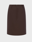 Ristretto-colored midi skirt with a belt, showcasing a chic and versatile style for everyday wear.