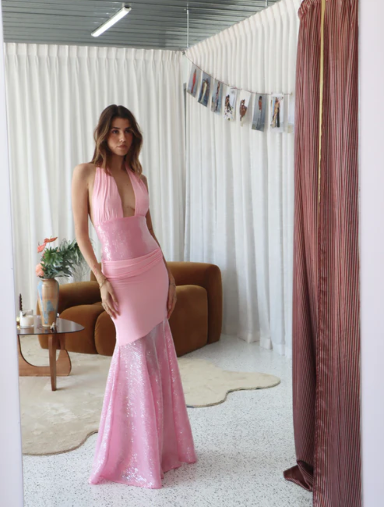 Rtw Florian Dress in pink, featuring a flowing design and elegant silhouette suitable for various occasions.