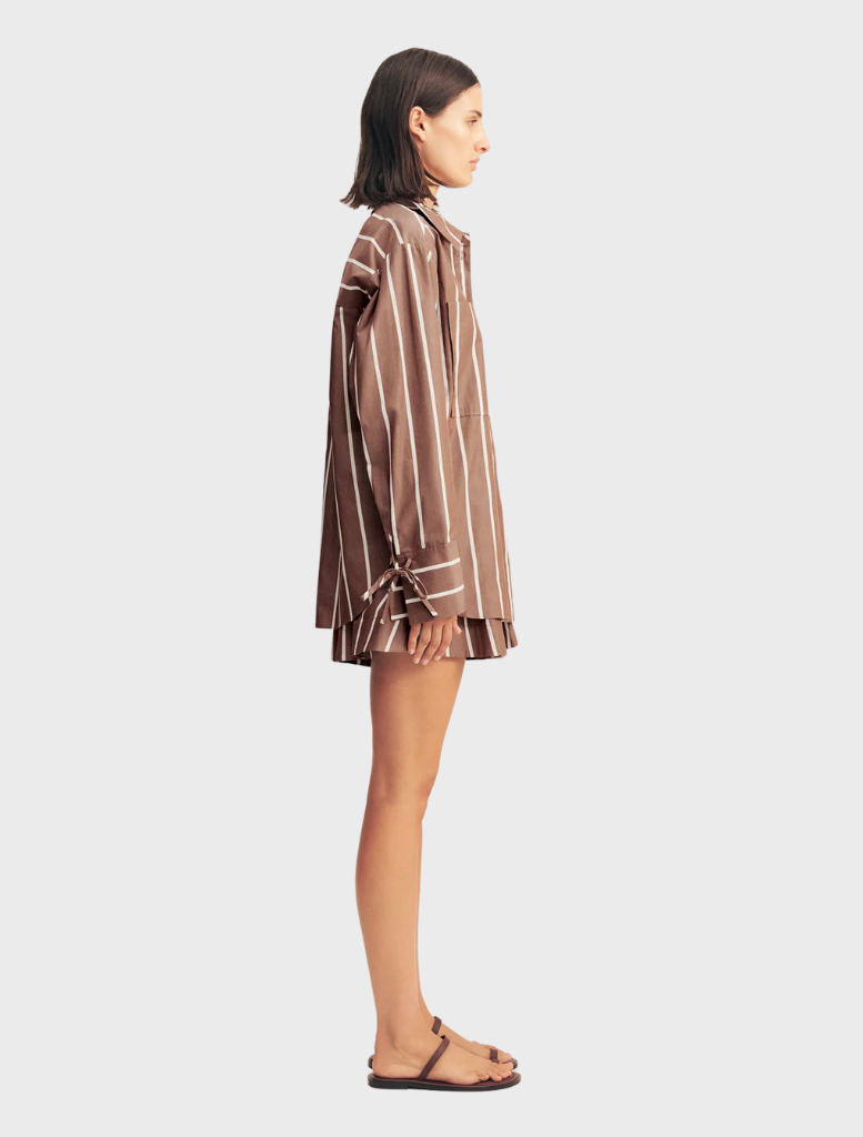 Spencer shirt featuring a rich cafe au lait shade, perfect for adding a touch of warmth to any outfit.