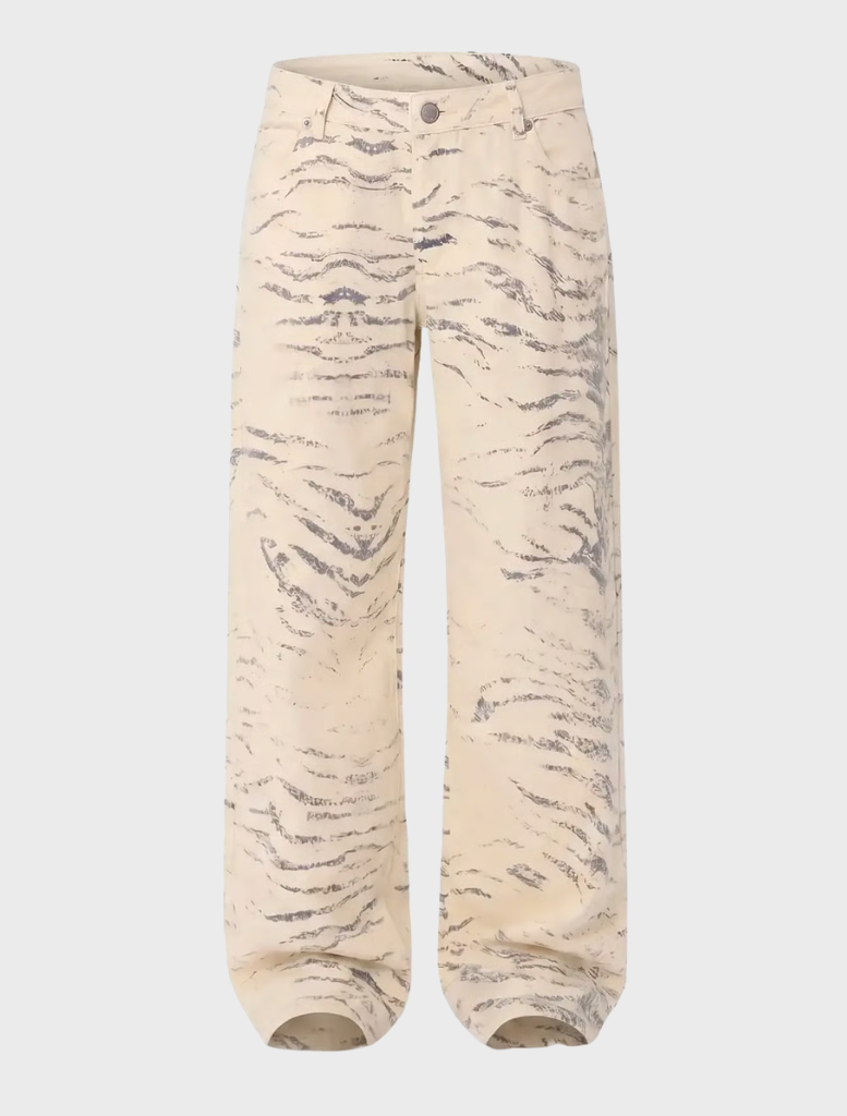 Close-up of a model in Valentina Rcy baggy jeans, highlighting the unique fabric and relaxed fit against a city backdrop.